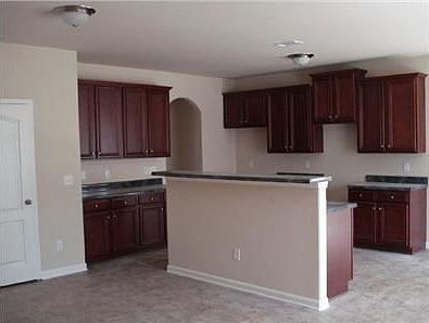 2nd image of 3780 Lindsy Brooke Ct