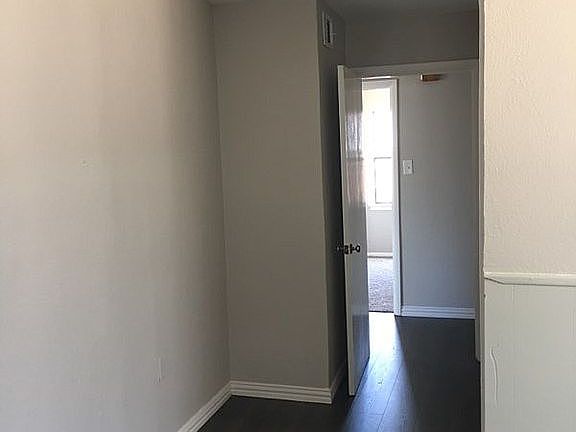 5th image of 1016 Clearwood Dr