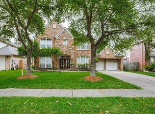 12239 Shadow Cove Dr, Houston, TX 77082