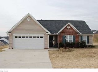 6041 Evans Mill Rd, High Point, NC 27265