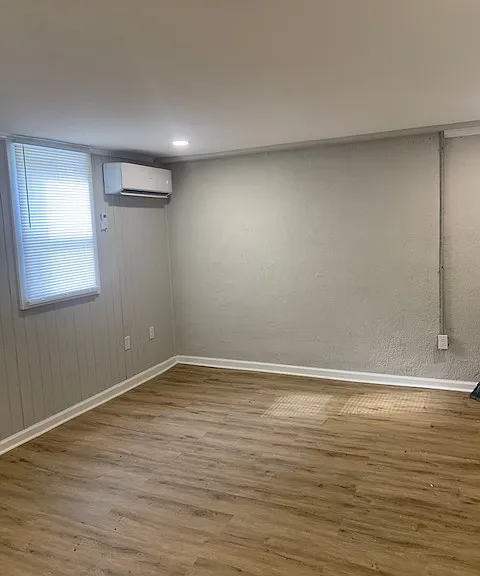 221 Langford Ct #B — Photo 5