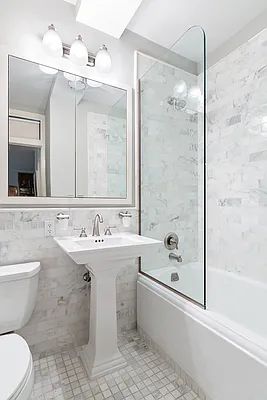 Sold by Compass | media 17