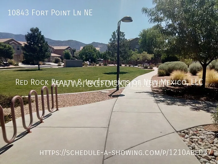 10843 Fort Point Ln NE — Photo 27