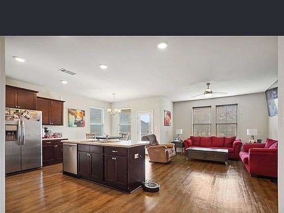 5th image of 47519 Cathy Ln