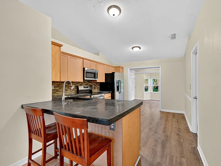 2908 Nordman Ave #2908 — Photo 5