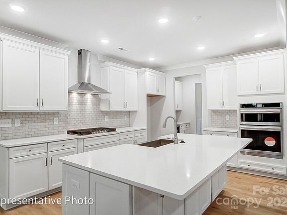 6th image of this home