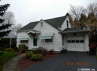 62 Menard Dr, Rochester, NY 14616