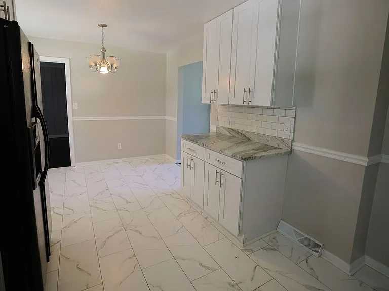 23 Green Ct — Photo 6