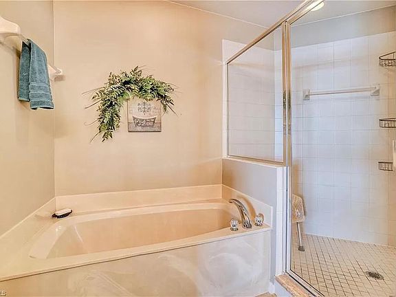 5th image of 4206 Liron Ave APT 102