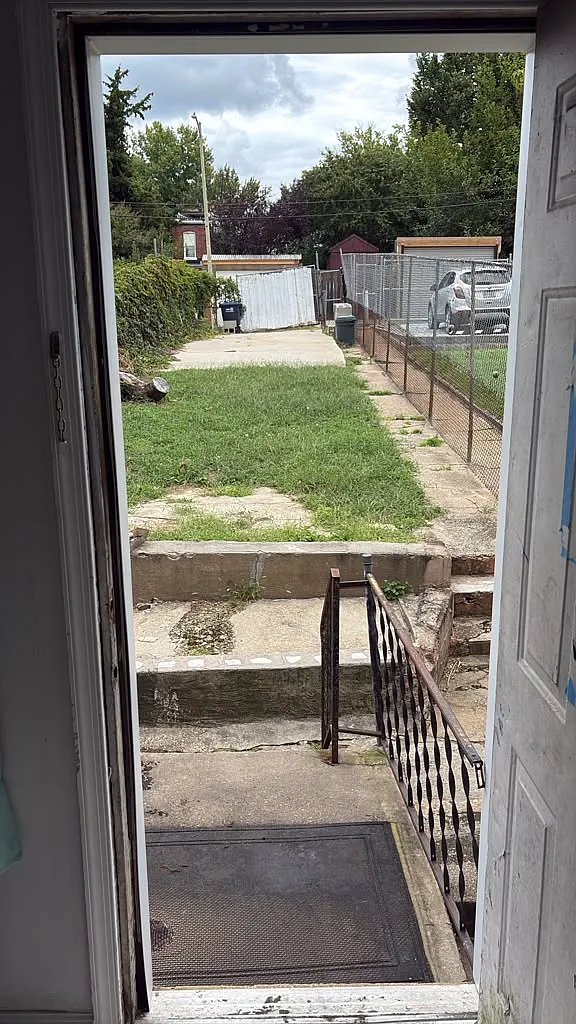 3 bed, 1683 sqft, $3,000 — Photo 3