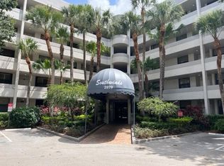2070 Homewood Blvd APT 111, Delray Beach, FL 33445