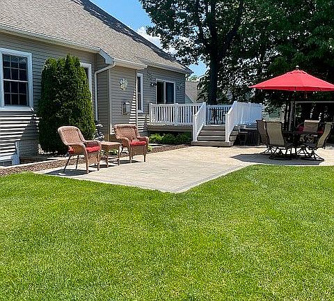 4th image of 10368 Edgewood Ct