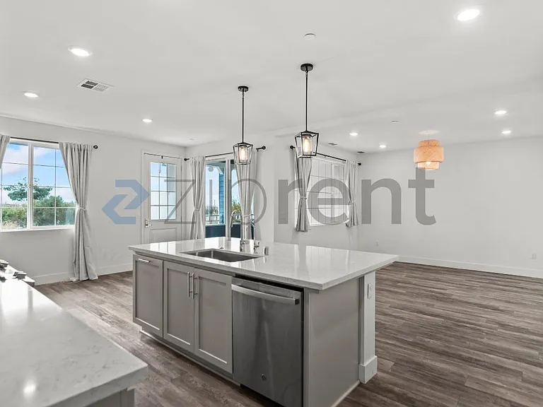 9532 Seawind Way — Photo 12