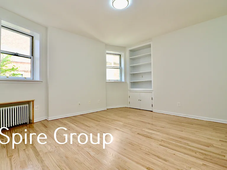 338 W 77th St #4-B — Photo 2