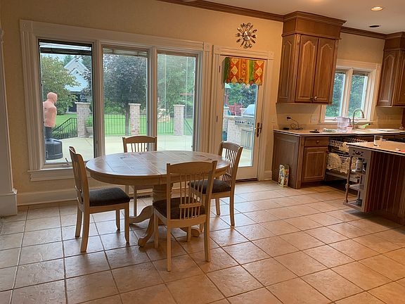 5th image of 2901 Groveland Dr