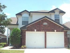Great Curb Appeal!