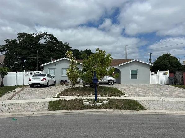 22035 SW 58th Ave, Boca Raton, FL 33428