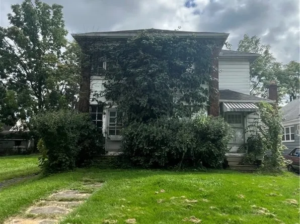 245 E Ravenwood Ave #247, Youngstown, OH 44507