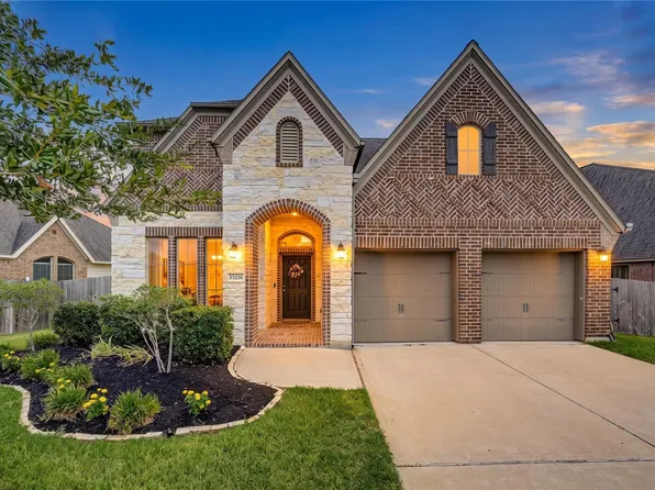13226 Sage Meadow Ln, Pearland, TX 77584