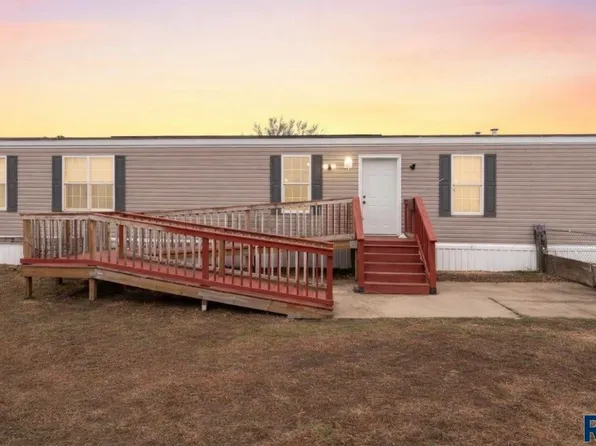 6013 W Flamingo Pl, Sioux Falls, SD 57107