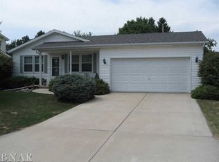 1611 Cutter Ct, Normal, IL 61761