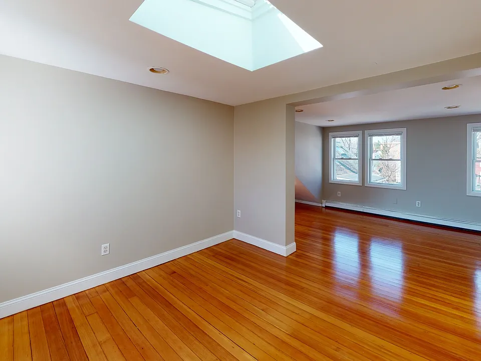 22-24 Kelley Ct #2