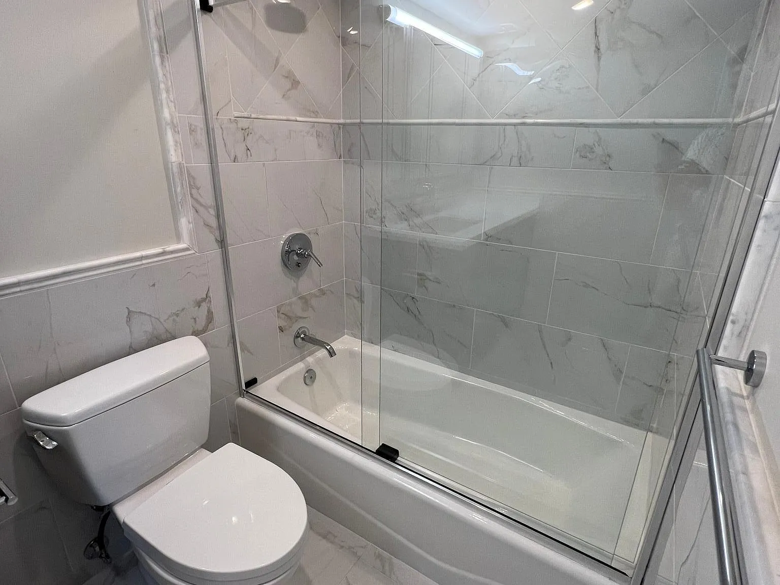 1 bed, 720 sqft, $2,075 — Photo 4