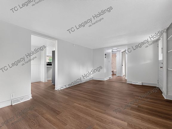 5th image of 649 Maple St