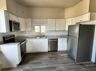 234 N Main St APT 2, Red Lion, PA 17356