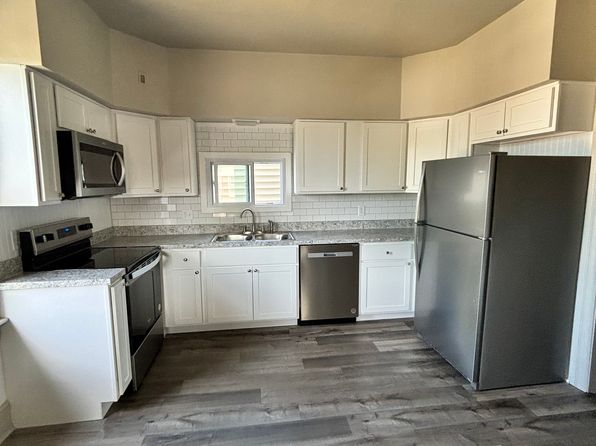 234 N Main St APT 2