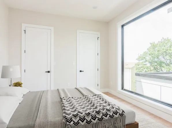 221 Columbia Avenue image 14 of 32