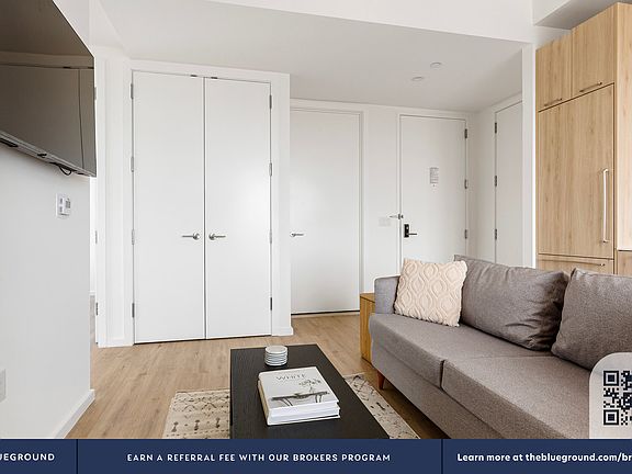 4th image of 545 Vanderbilt Ave APT 18H