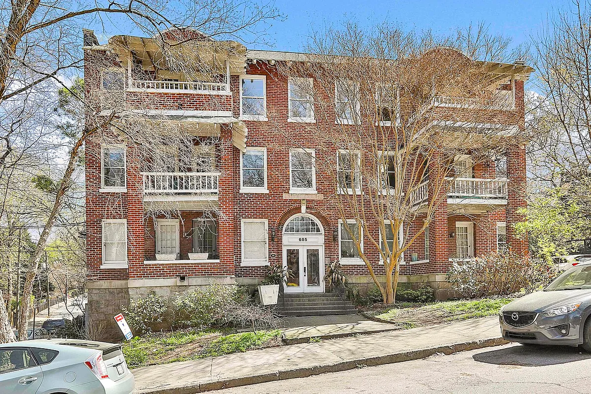 Building Photo - 685 Argonne Ave NE #14