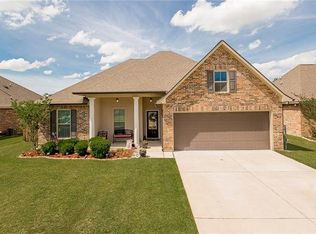 478 Scotch Pine Dr, Ponchatoula, LA 70454