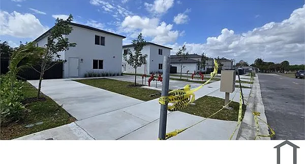 11246 SW 187th St — Photo 9