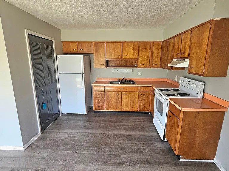 364 Gatewood Rd — Photo 11