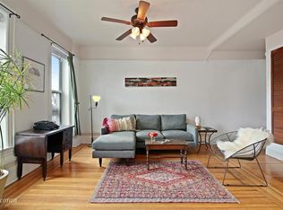 570 44th St APT 5, Brooklyn, NY 11220
