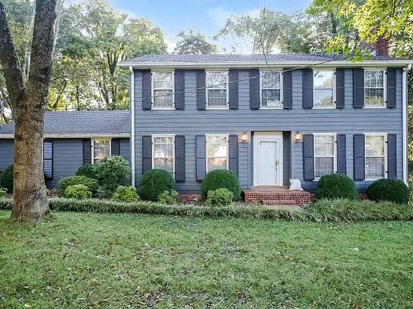 130 Nathan Forest Dr