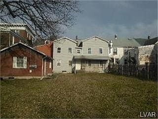 2nd image of 112 W Main St
