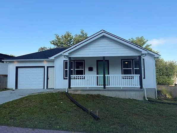814 N 5th St, Saint Joseph, MO 64501
