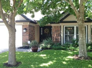 9327 Tifton Dr, San Antonio, TX 78240