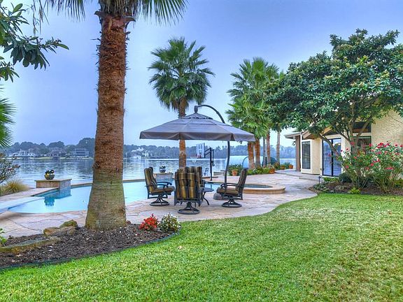 4th image of 150 La Costa Dr