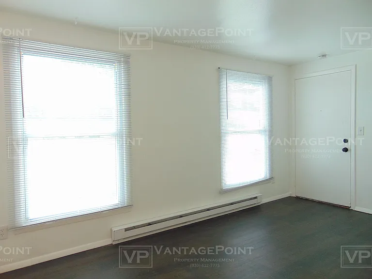 3201-3299 W 4th St — Photo 2