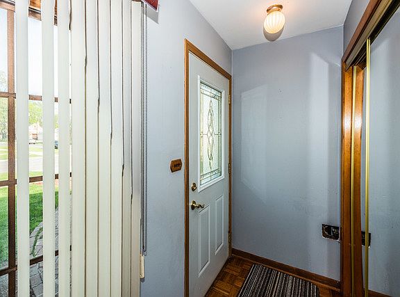 5th image of 3504 Dora St