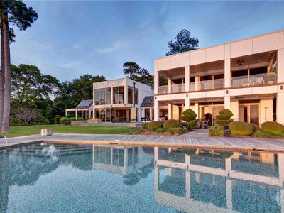 1744 Tyndall Point Ln, Gloucester Point, VA, 23062