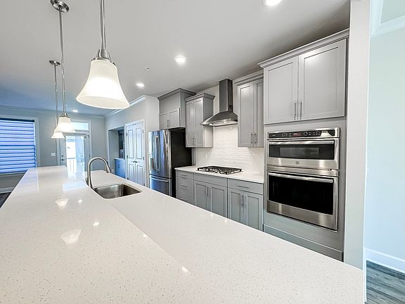 5th image of 45214 Lettermore Sq