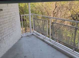 66-06 Burns St #3G, Rego Park, NY 11374
