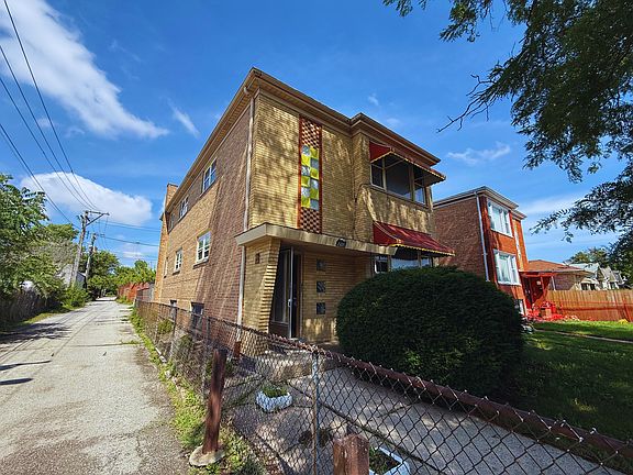 3rd image of 6244 S Seeley Ave