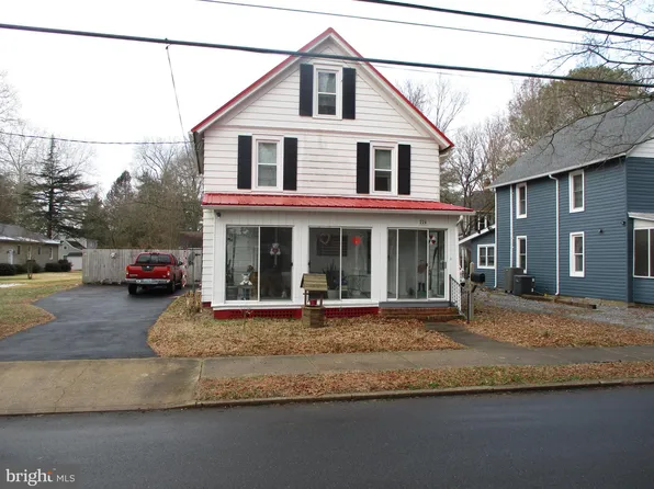 224 S 2nd St, Denton, MD 21629