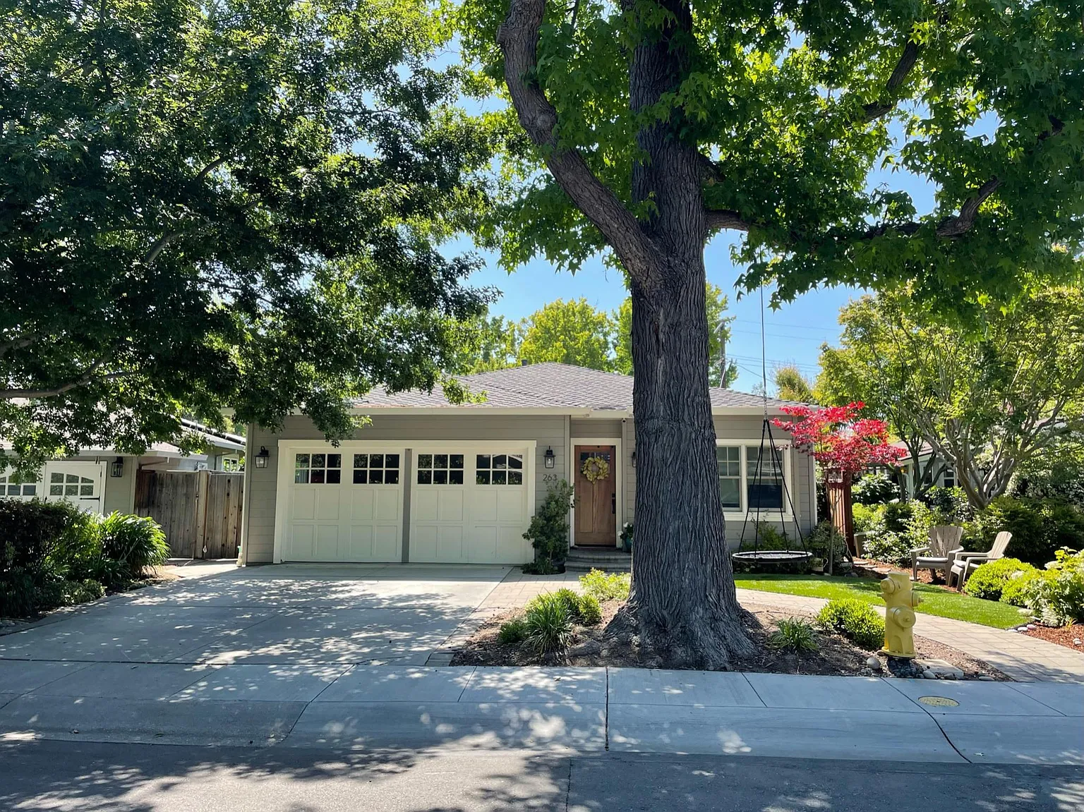 263 Oakhurst Pl photo 1